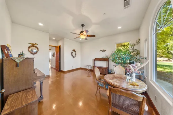 $1,599,000 | 7484 Dusty Lane, Modesto, CA 95357