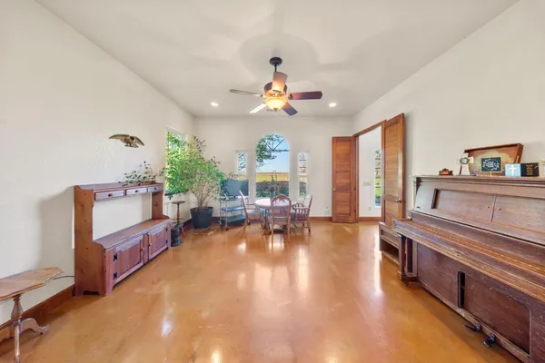 $1,599,000 | 7484 Dusty Lane, Modesto, CA 95357