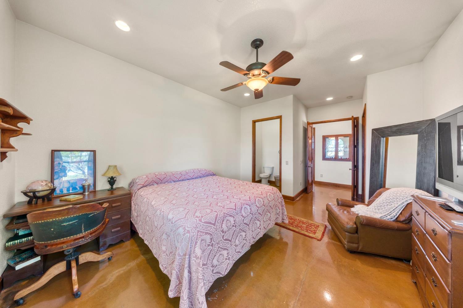 7484 Dusty Lane Modesto, CA 95357 - Photo 18 of 36