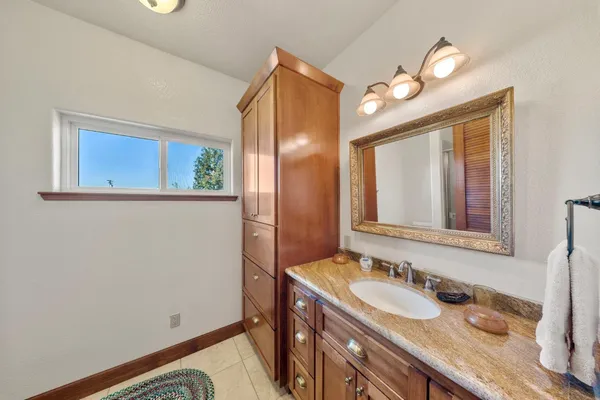 $1,599,000 | 7484 Dusty Lane, Modesto, CA 95357