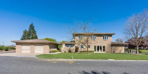 $1,599,000 | 7484 Dusty Lane, Modesto, CA 95357