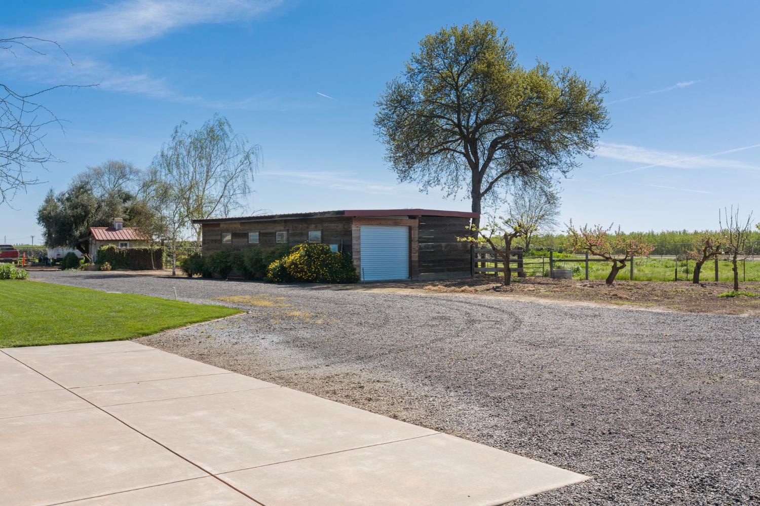 7484 Dusty Lane Modesto, CA 95357 - Photo 28 of 36