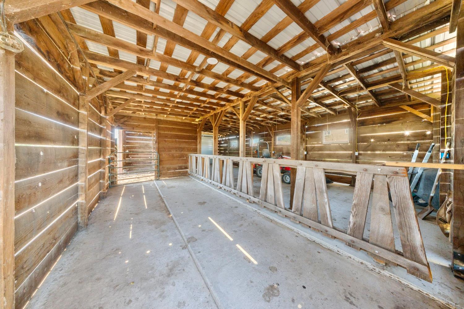 7484 Dusty Lane Modesto, CA 95357 - Photo 29 of 36