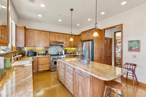 $1,599,000 | 7484 Dusty Lane, Modesto, CA 95357