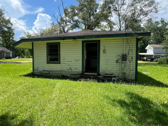 $25,000 | 120 Lawrence Lane, Vidor, TX 77662