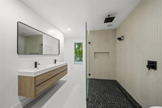 $13,000 | 3500 Bay Shore Road, Sarasota, FL 34234