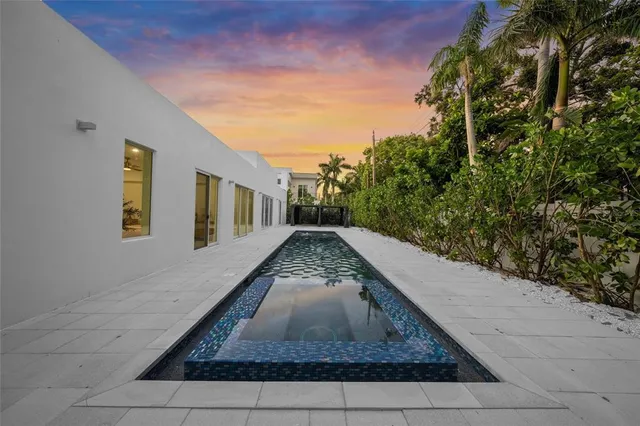 $13,000 | 3500 Bay Shore Road, Sarasota, FL 34234