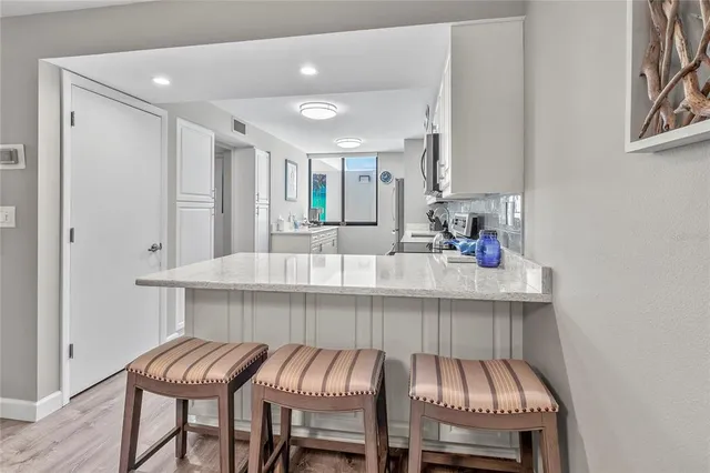 $10,000 | 838 Bayport Way, Unit 838, Longboat Key, FL 34228