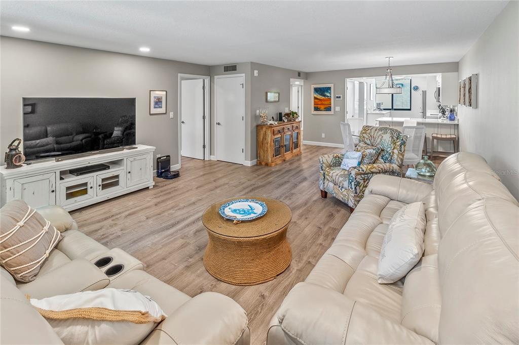 838 Bayport Way, Unit 838 Longboat Key, FL 34228 - Photo 24 of 71