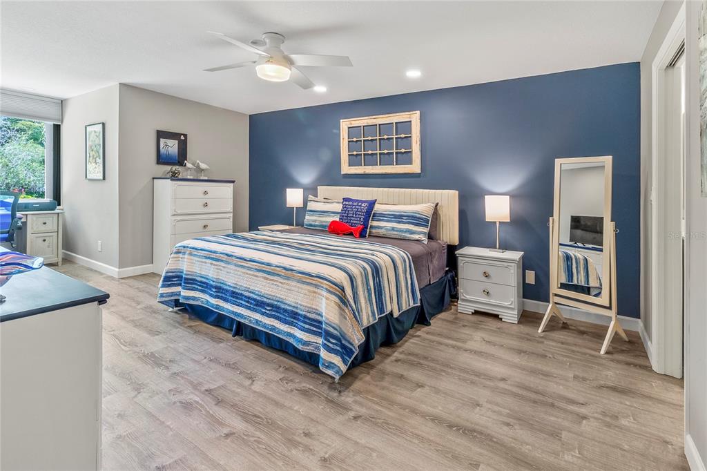 838 Bayport Way, Unit 838 Longboat Key, FL 34228 - Photo 25 of 71