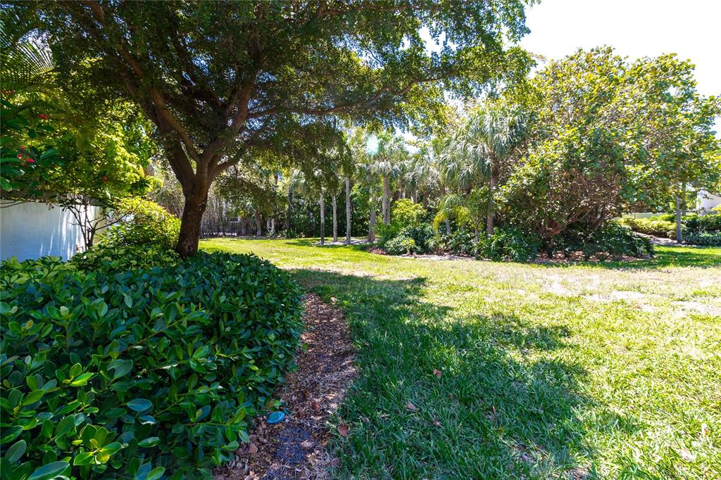 838 Bayport Way, Unit 838 Longboat Key, FL 34228 - Photo 47 of 71