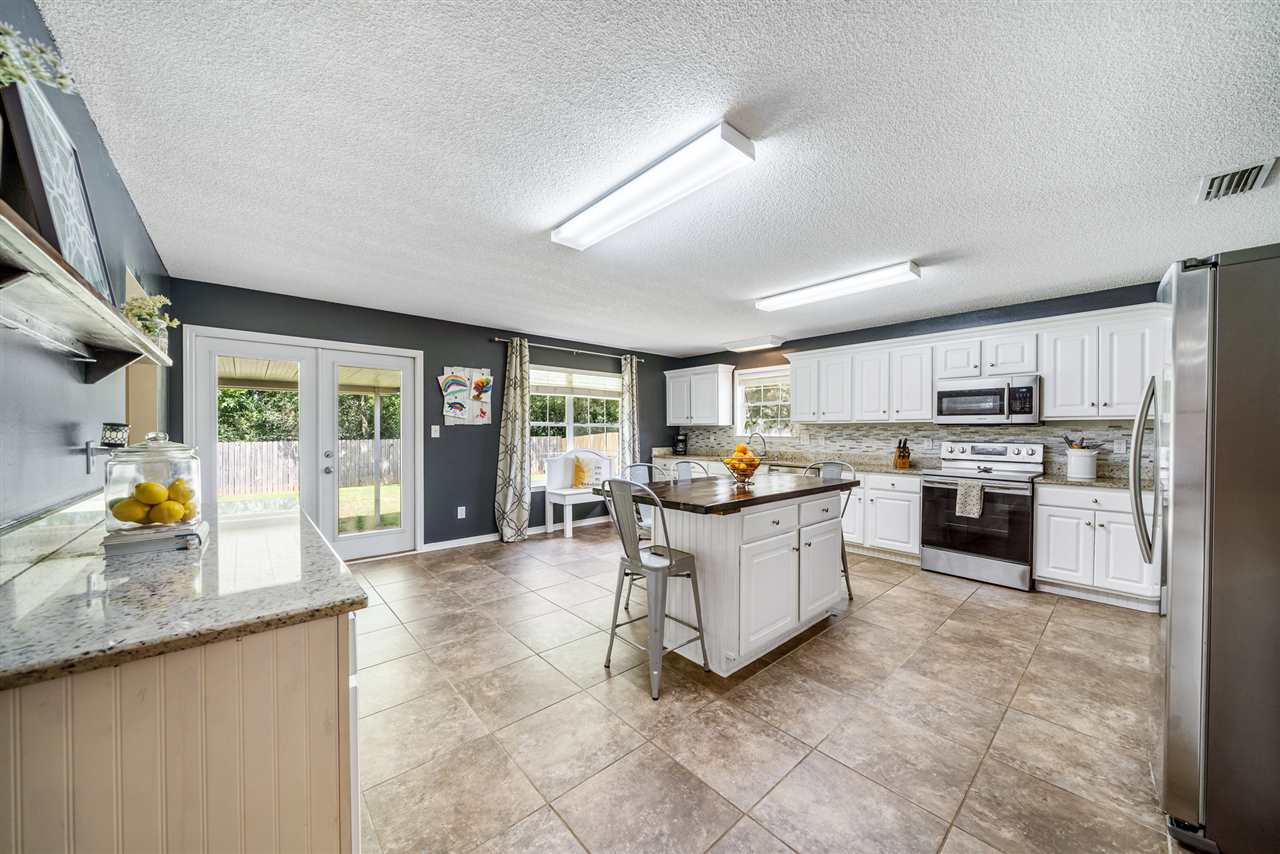135 Destrehan Road Fairhope, AL 36532 - Photo 16 of 36