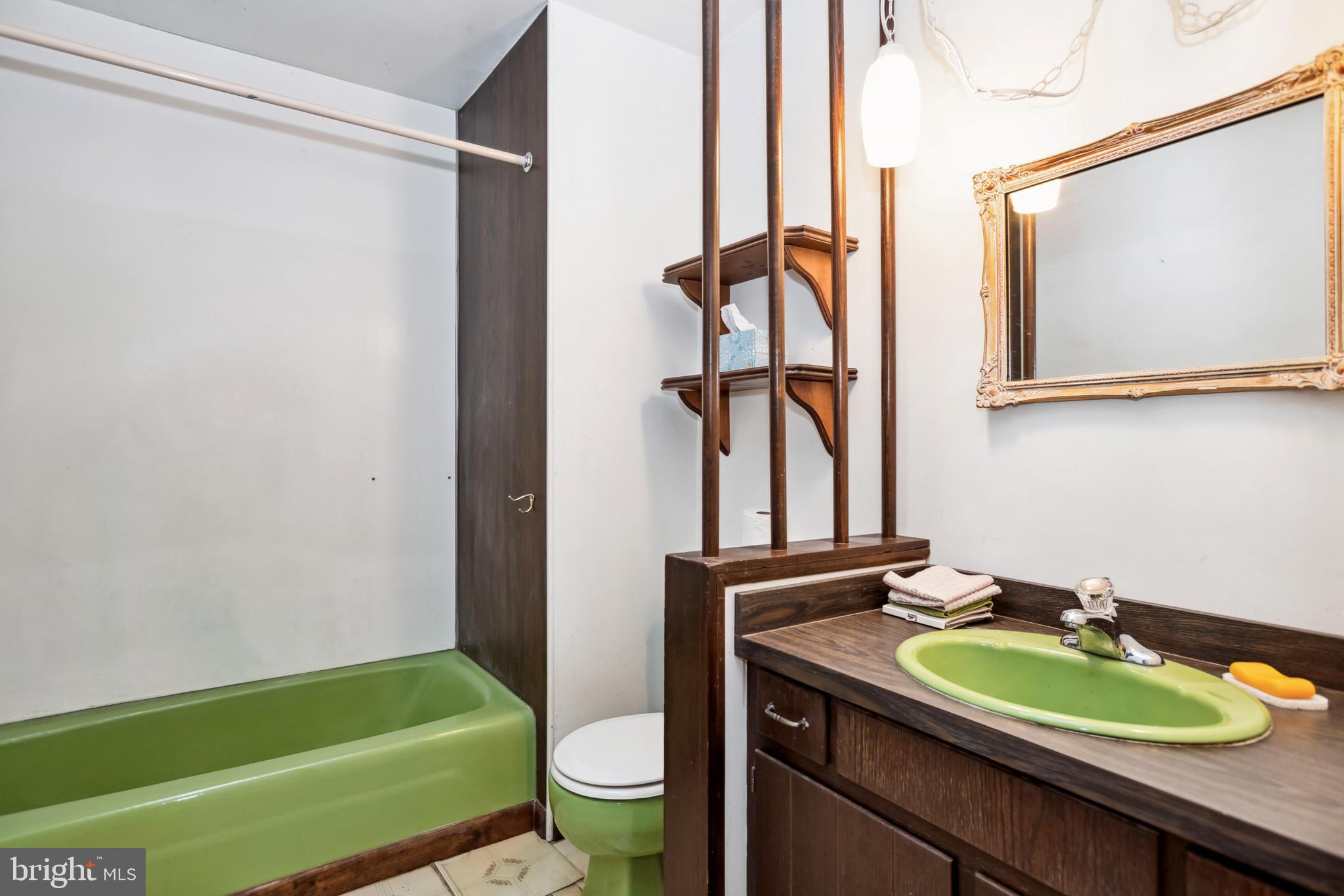 12515 Ox Hunt Road Herndon, VA 20171 - Photo 15 of 37