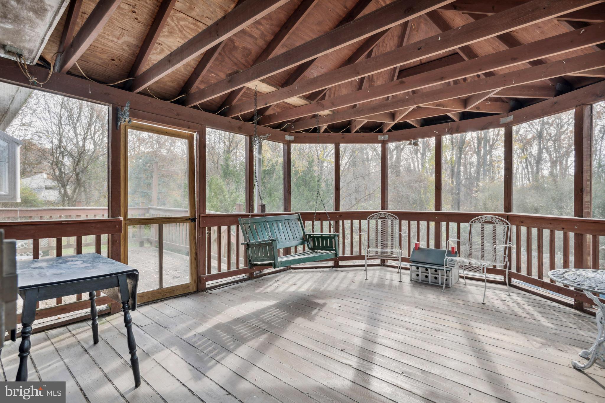 12515 Ox Hunt Road Herndon, VA 20171 - Photo 25 of 37