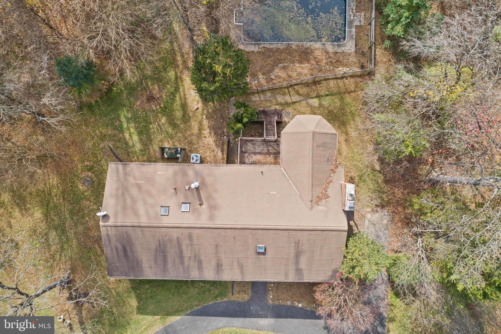 12515 Ox Hunt Road Herndon, VA 20171 - Photo 27 of 37