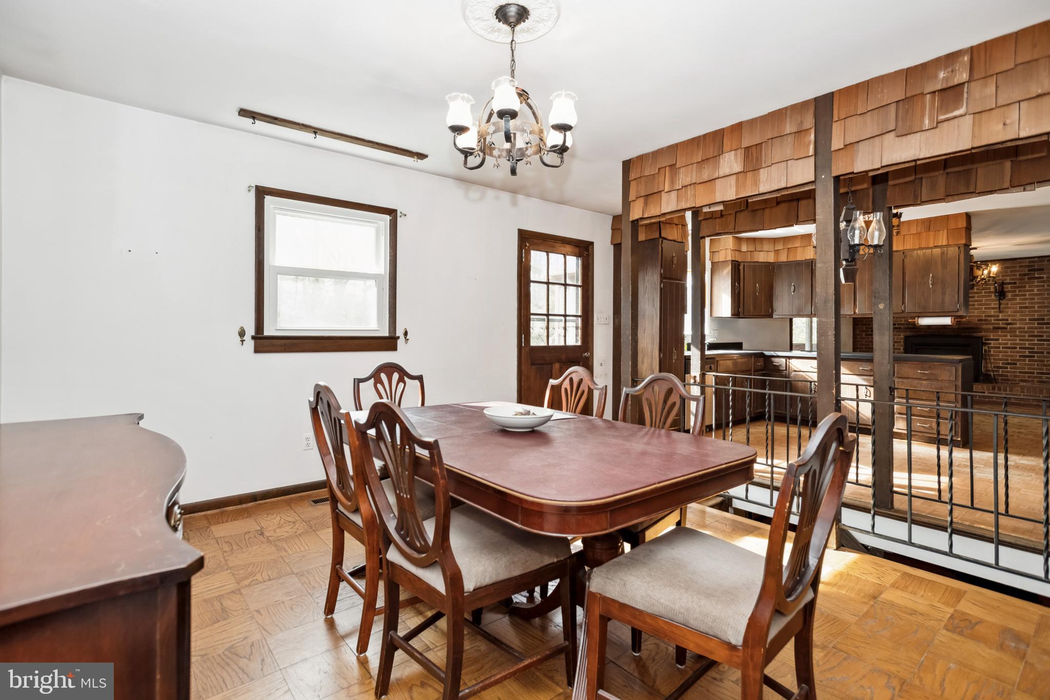 12515 Ox Hunt Road Herndon, VA 20171 - Photo 10 of 37