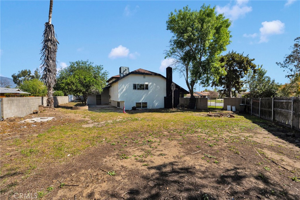 6001 KOA Drive Rialto, CA 92377 - Photo 19 of 20