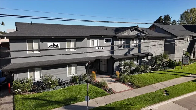$4,985,000 | 6652 Darby Avenue, Reseda, CA 91335