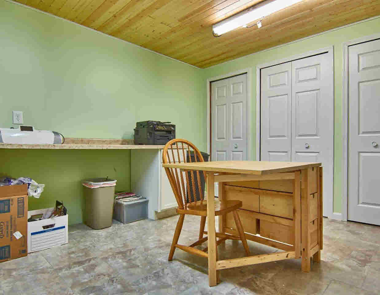 4053 North Irish Road Davison, MI 48423 - Photo 39 of 52 21272225-38.JPG