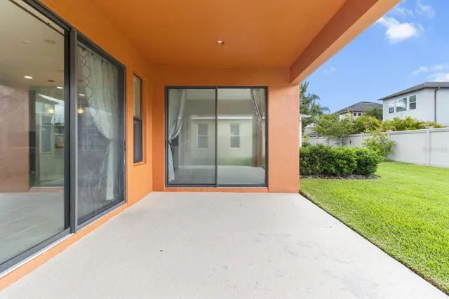 a view of an entryway of a house