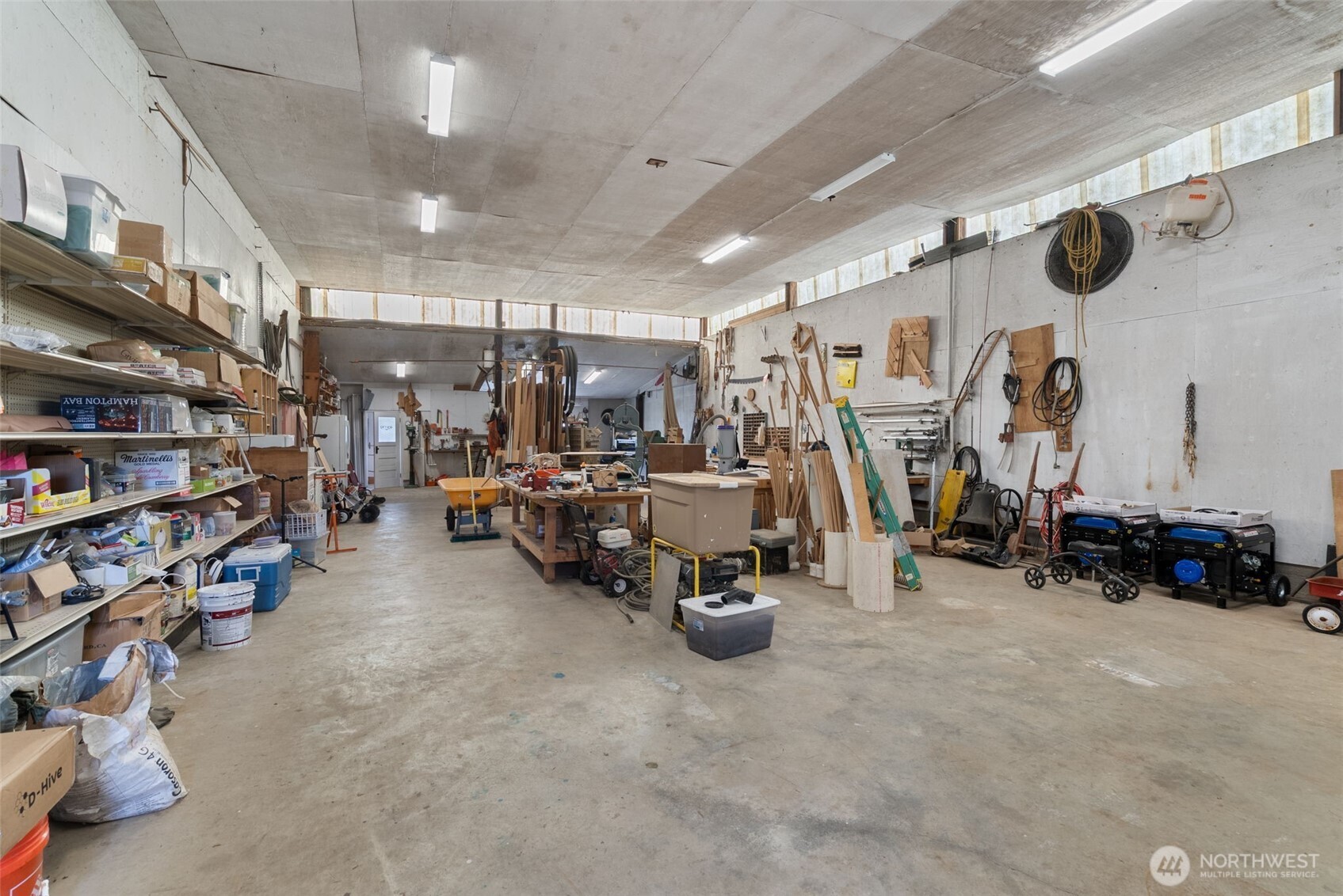 65 Wilderness Road Oakville, WA 98568 - Photo 31 of 40 a view of a room with gym equipment