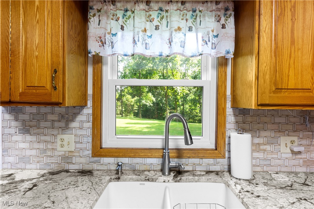 9426 Lawndell Road Southwest Navarre, OH 44662 - Photo 9 of 16 Gallery Image 9