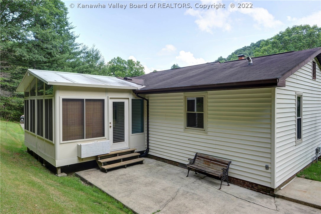 25 Frontier Road Alum Creek, WV 25003 - Photo 26 of 30 Gallery Image 26