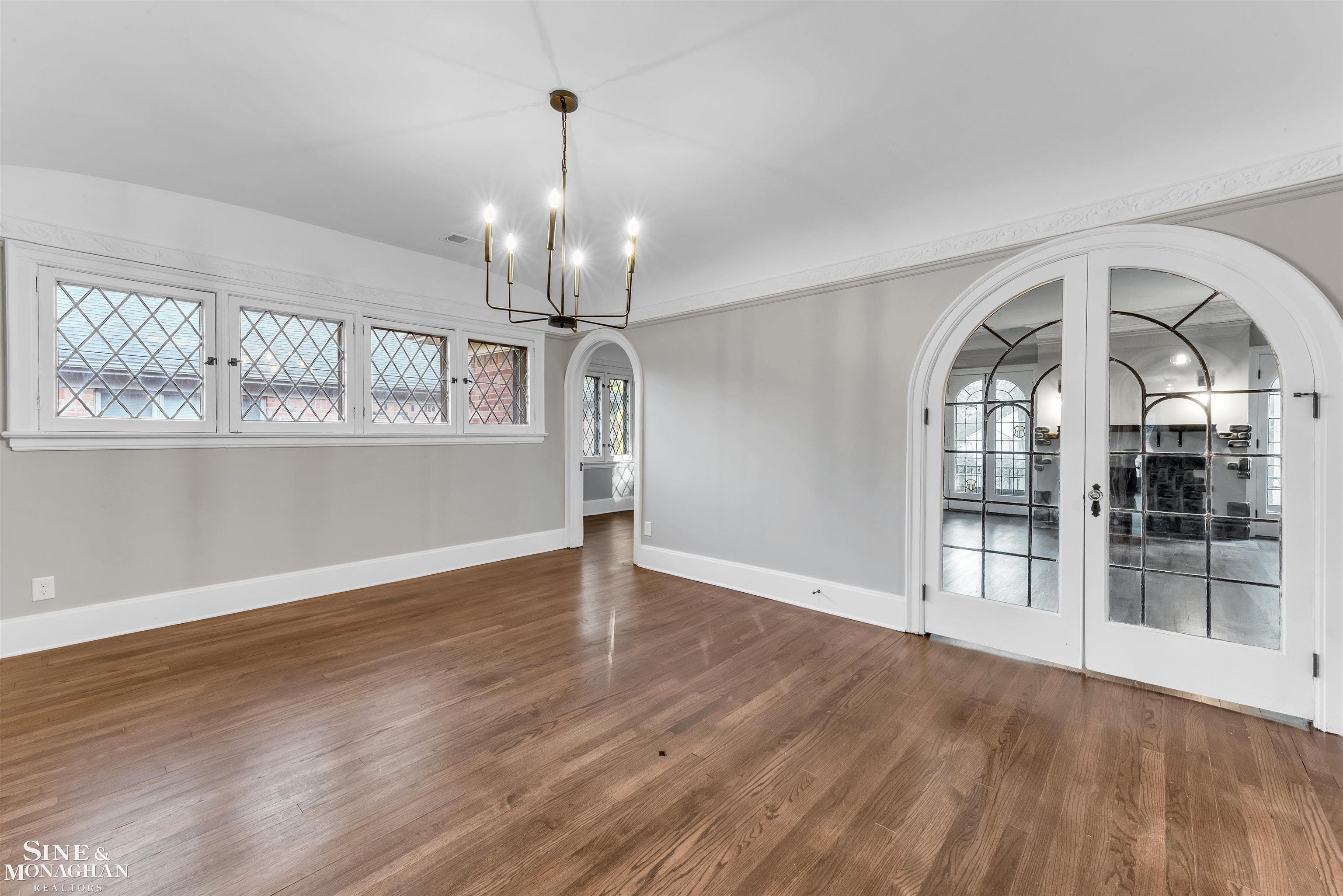 908 Trombley Road, Unit 2 Grosse Pointe, MI 48230 - Photo 23 of 73