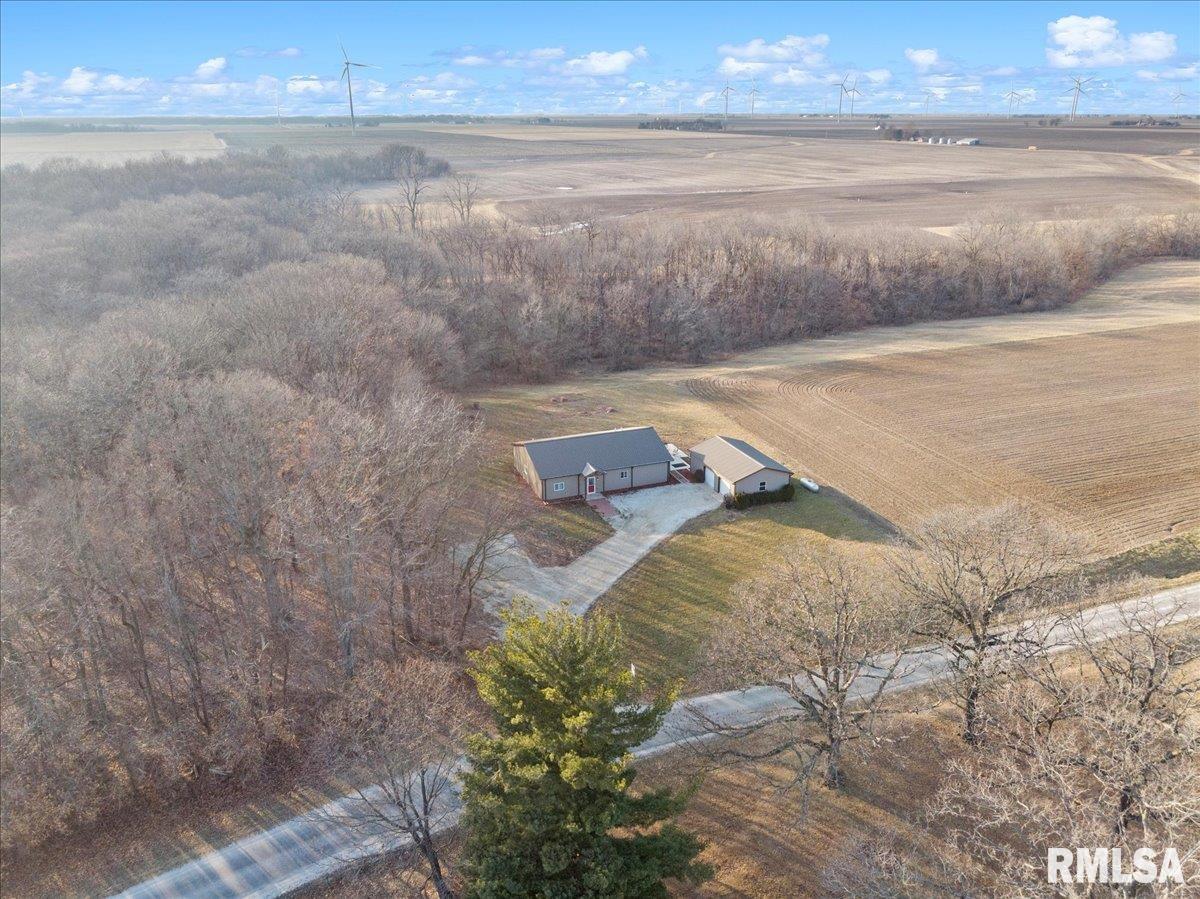 607 Stewart Road Franklin, IL 62638 - Photo 3 of 47