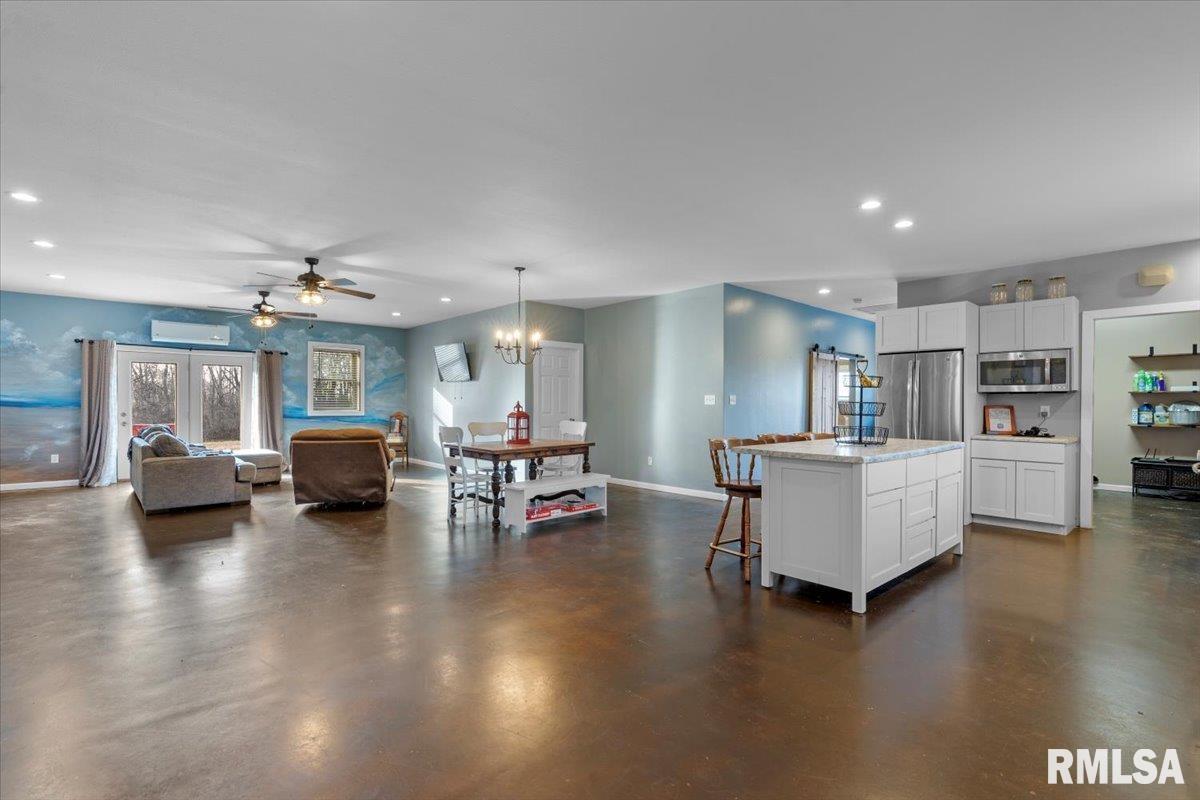 607 Stewart Road Franklin, IL 62638 - Photo 8 of 47