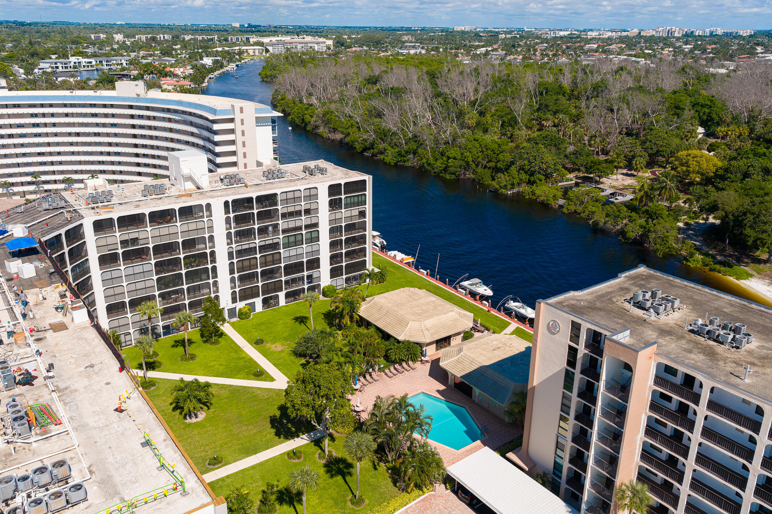 1629 Riverview Road, Unit 417 Deerfield Beach, FL 33441 - Photo 44 of 46 photo-45