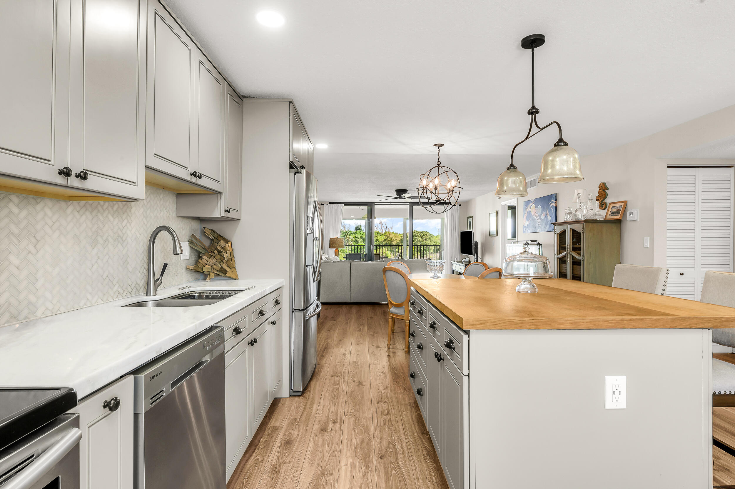 1629 Riverview Road, Unit 417 Deerfield Beach, FL 33441 - Photo 10 of 46 photo-6