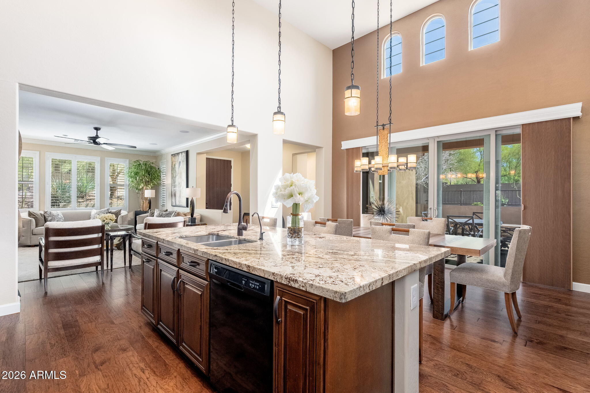 10052 East Bell Road Scottsdale, AZ 85260 - Photo 15 of 35 10052 E Bell Rd - 17