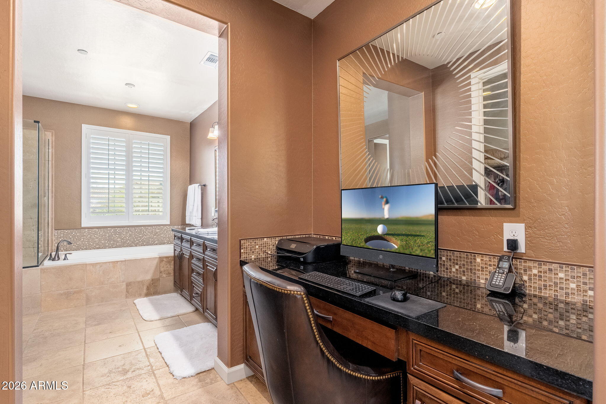 10052 East Bell Road Scottsdale, AZ 85260 - Photo 19 of 35 10052 E Bell Rd - 21