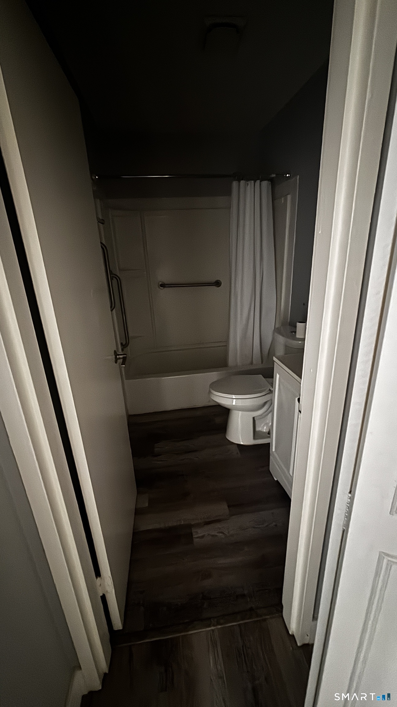 50 Greenhouse Road, Unit 33C Bridgeport, CT 06606 - Photo 12 of 33 a view of entryway