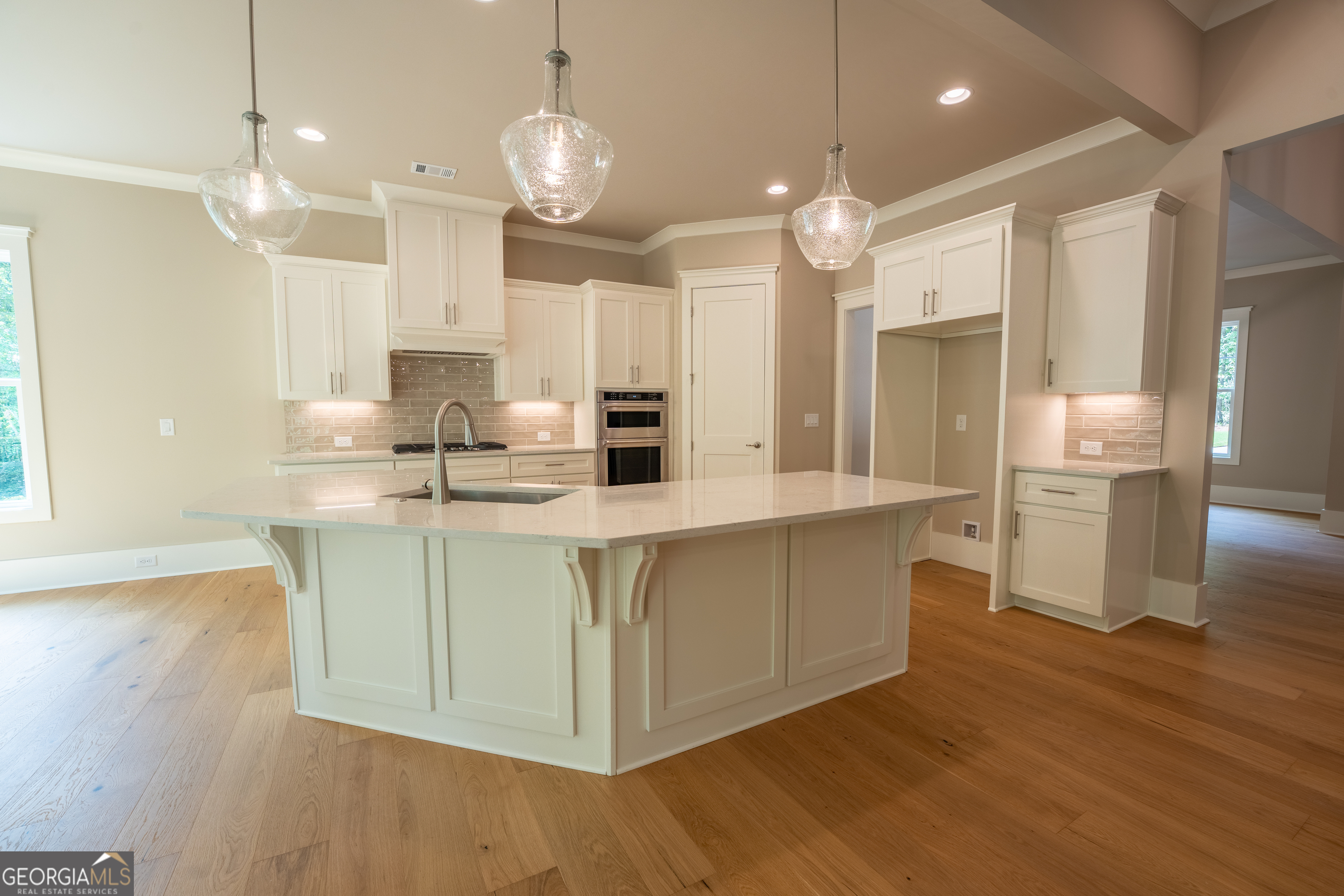 120 Fall Pippin Court Clarkesville, GA 30523 - Photo 11 of 65