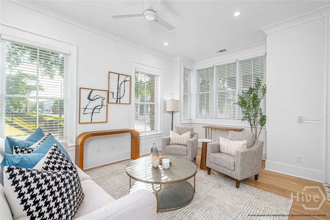 218 West 43rd Street Savannah, GA 31401 - Photo 5 of 20