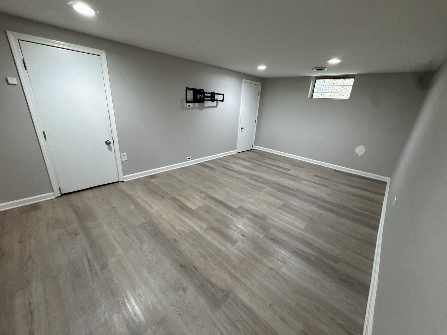 20 Iowa Avenue Addison, IL 60101 - Photo 20 of 25