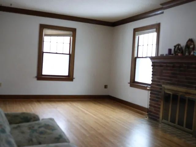 $295,000 | 606 4th Avenue Southwest, Austin, MN 55912