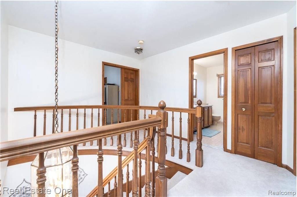 1312 Kingspath Drive Rochester Hills, MI 48306 - Photo 13 of 24