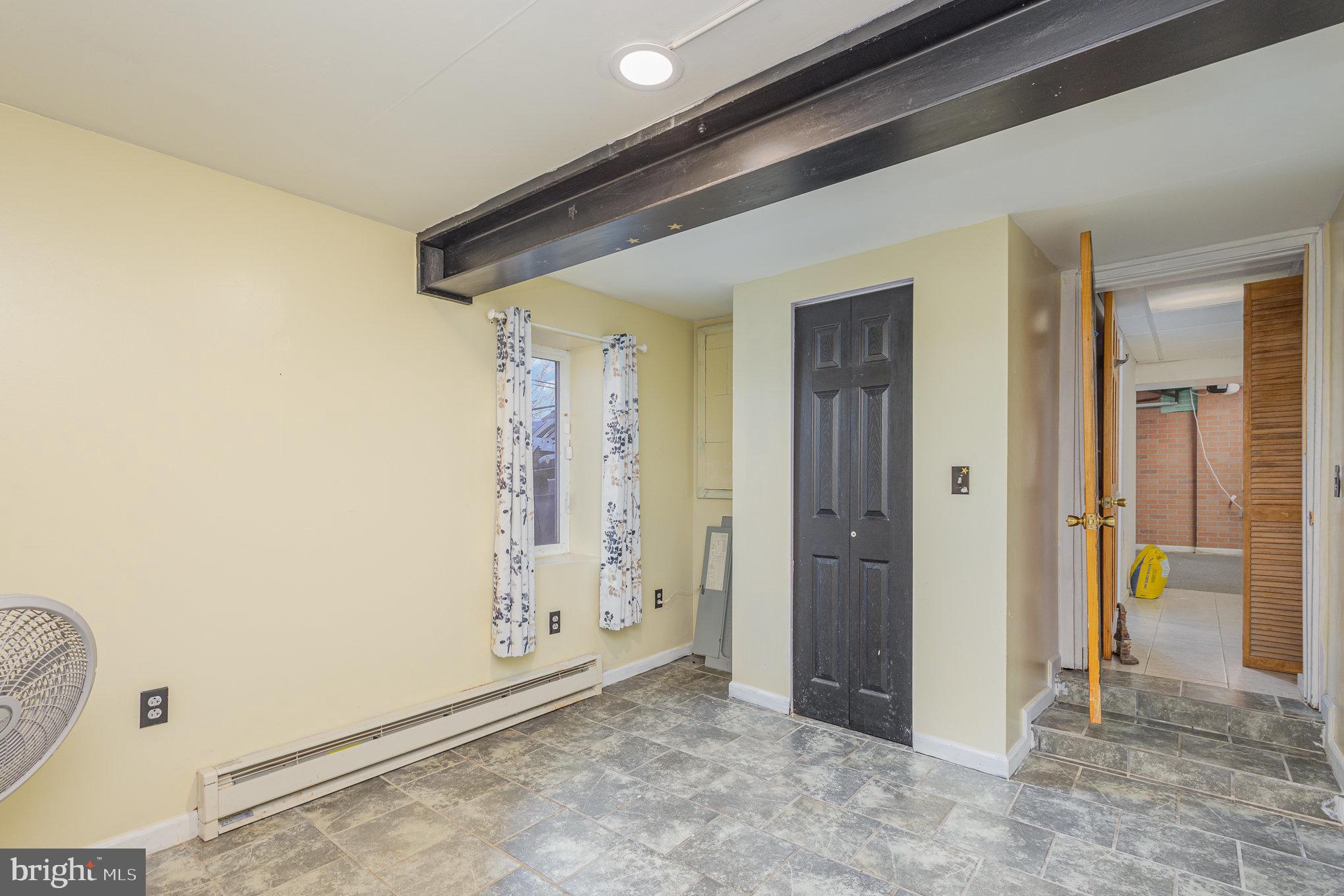 2373 Quarry Road Lebanon, PA 17046 - Photo 21 of 25 Gallery Image 21
