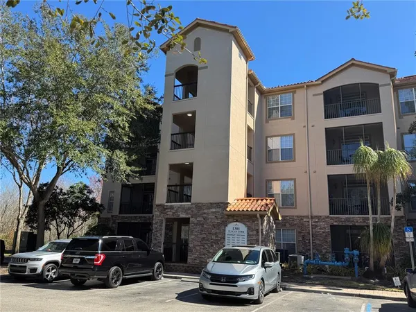 a car parked in front of a building