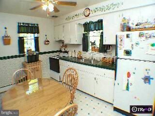 349 Limerick Center Road Royersford, PA 19468 - Photo 2 of 6 Gallery Image 2