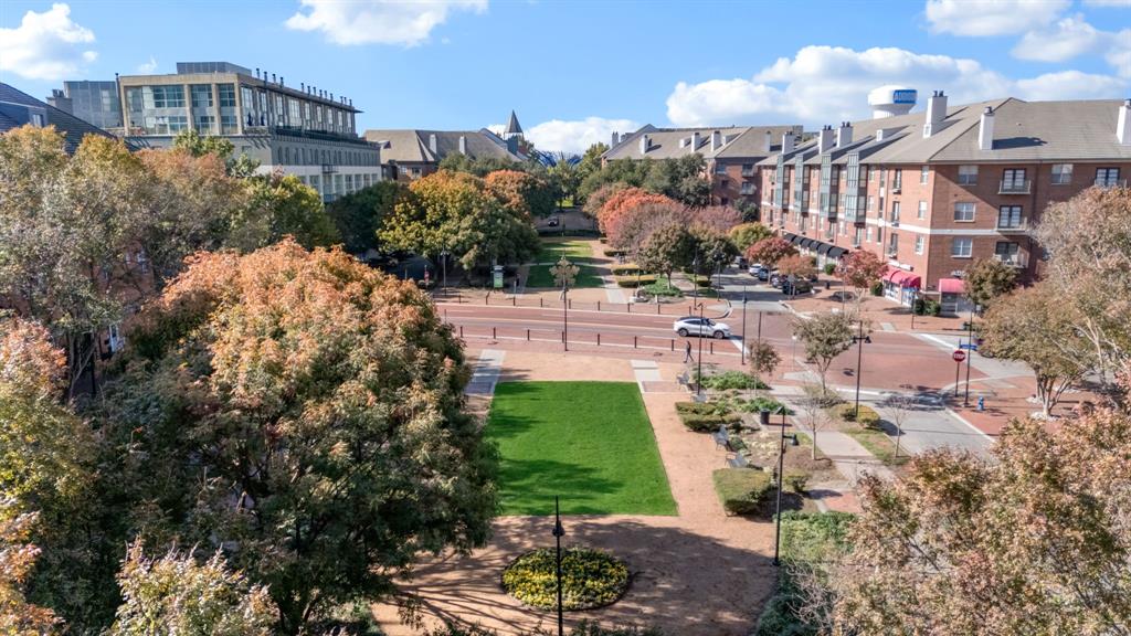 5055 Addison Circle, Unit 733 Addison, TX 75001 - Photo 38 of 40 a view of a city