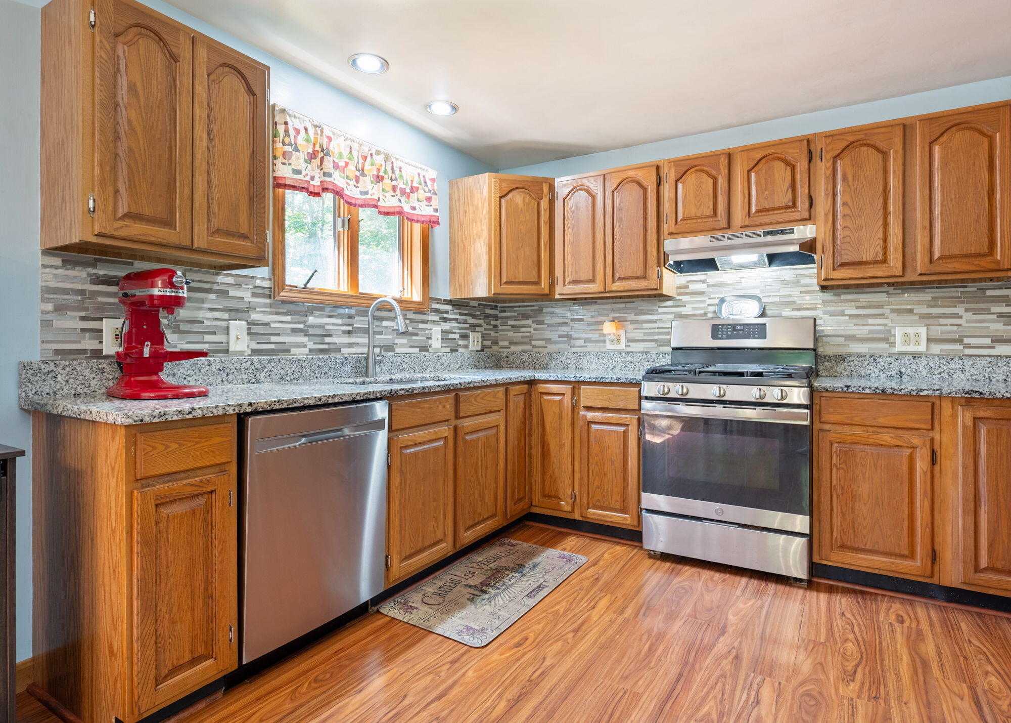 14 Conesca Road Raymond, ME 04071 - Photo 6 of 45 14ConescaRd-Raymond-08