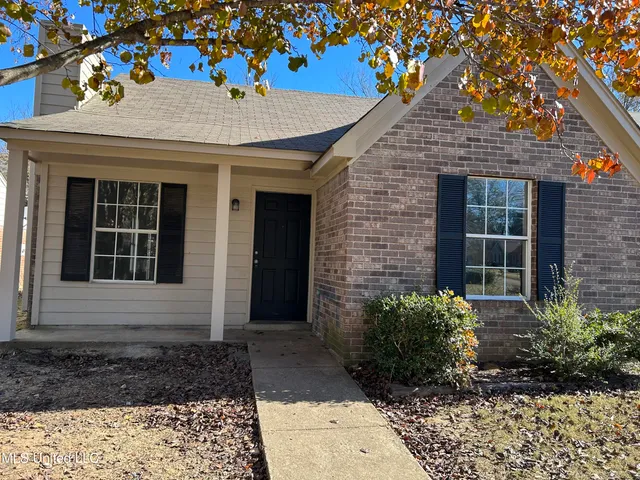 $1,395 | 7122 Village Lane, Olive Branch, MS 38654