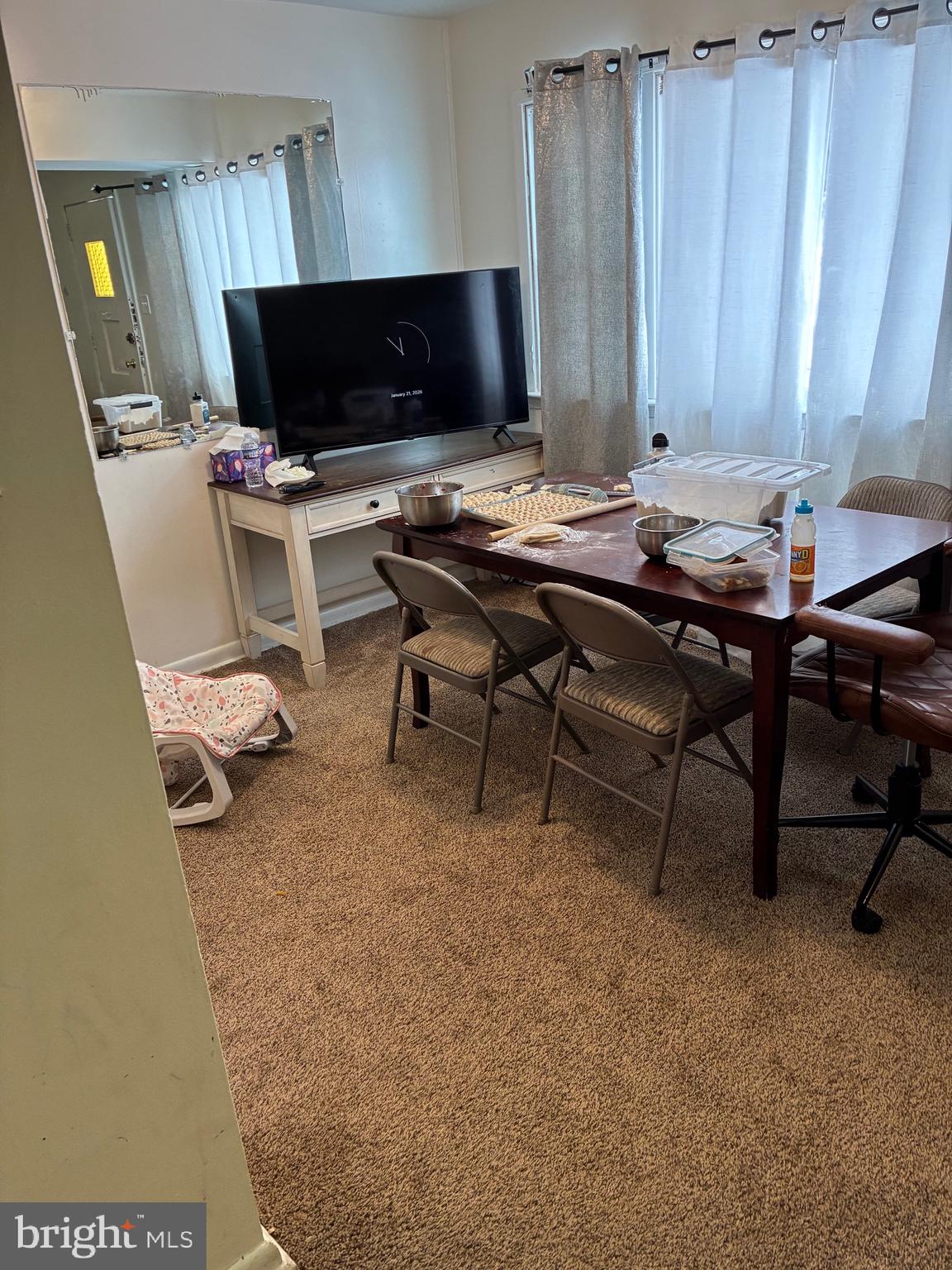 10039 Bridle Road Philadelphia, PA 19116 - Photo 5 of 6 Dining area