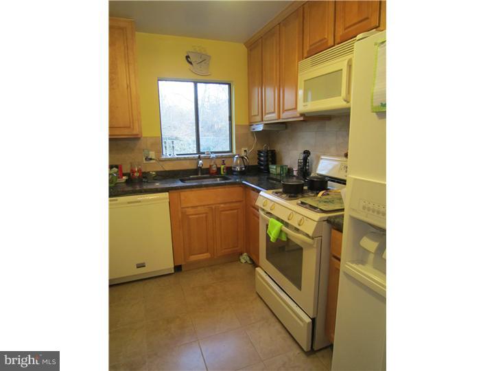 9372 Neil Road, Unit B Philadelphia, PA 19115 - Photo 6 of 11 Kitchen