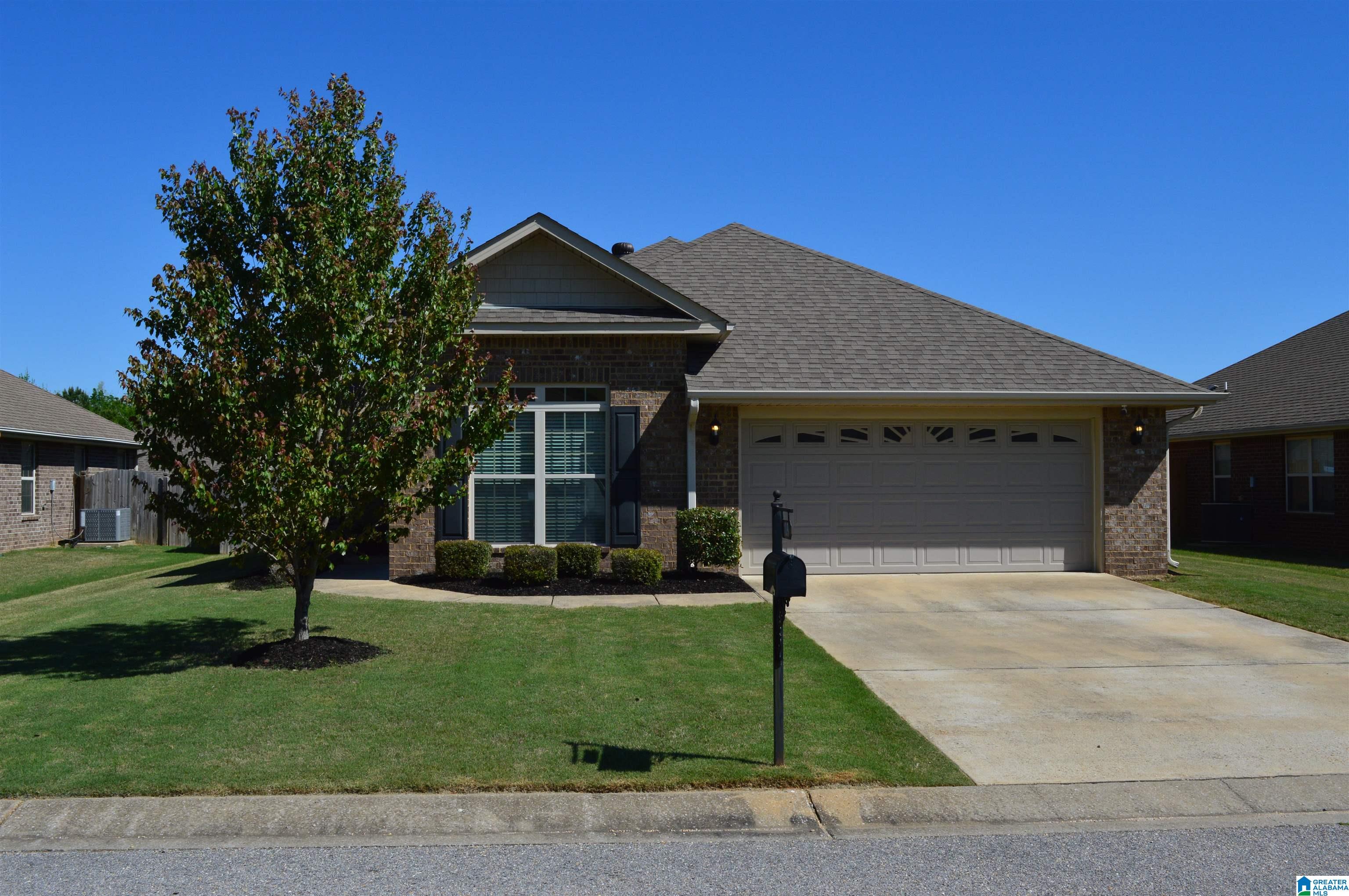 109 Grasonville Road Alabaster, AL 35007 - Photo 2 of 30