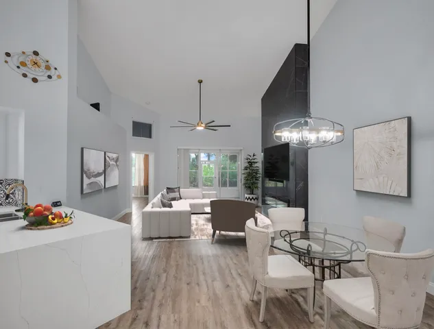 $375,000 | 1583 Southwest Harbour Isles Circle, Unit 57, Port St. Lucie, FL 34986